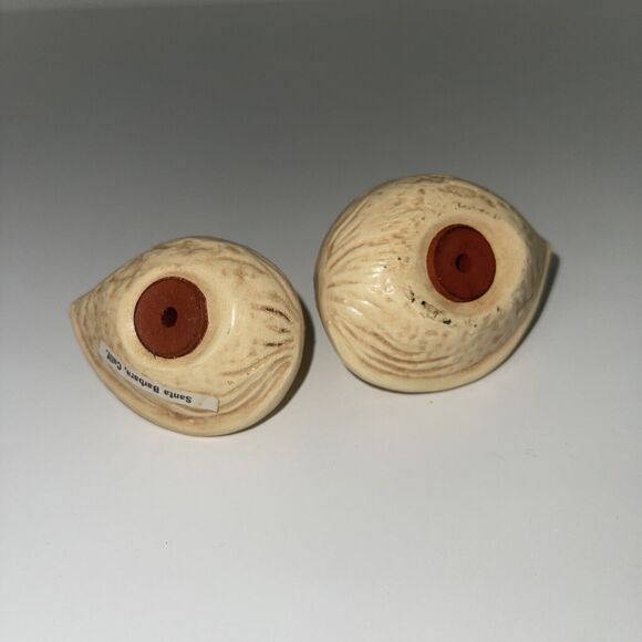 Vintage Beige Seashell Salt Pepper Shakers Ceramic Porcelain Santa Barbra Cali. - Picture 6 of 7